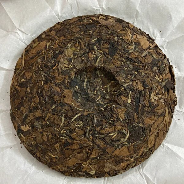 Lao Bai Cha - Shou Mei (Aged White Tea - Shou Mei ) Cake 357g, Fuding Bai Cha, Fujian Province. China Tea, Chinese Tea - Image 5