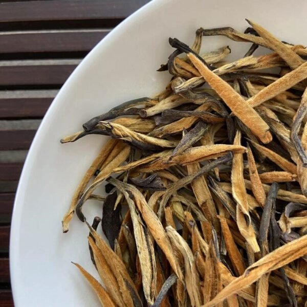 Early Spring Black Tea 250g Da Jin Zhen (Giant Golden Needle - Golden Bud) A Grade, Loose Leaf Tea, Dian Hong, FengQing, Yunnan